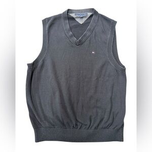 Men’s Tommy Hilfiger Black Sweater Vest EUC Size Medium